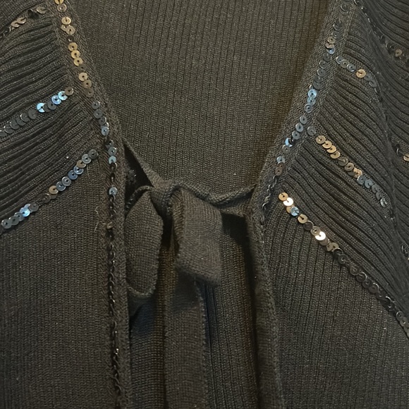 Top - Picture 9 of 10